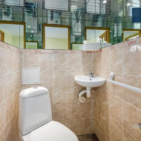 Bright Apartment Near Bus Statioon Талин Екстериор снимка